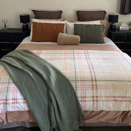Glenie Cottage Bnb Guesthouse Timaru Bagian luar foto